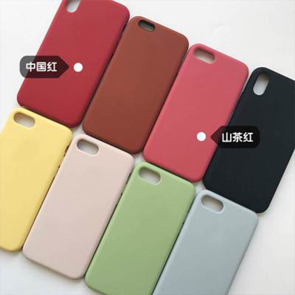 塑膠手機(jī)殼與硅膠手機(jī)殼哪個散熱好（硅膠手機(jī)套散熱好不好）？