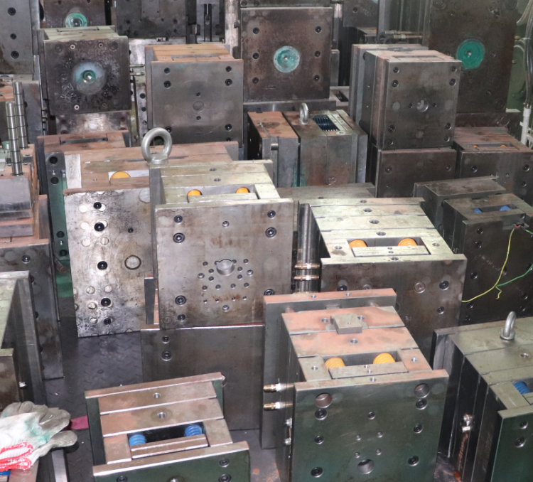 硅膠制品為什么要先開(kāi)樣品模具？